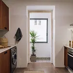 Kanto - 3 Bedrooms In Saldanha